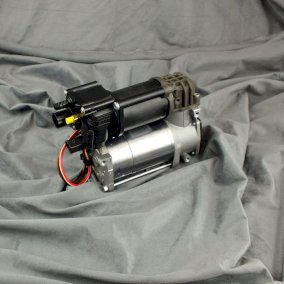 Sprężarka Wabco 415 403 903 2 BMW G30, G31, G32