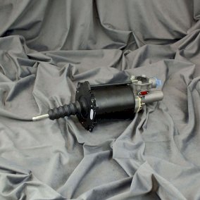 Mechanizm wspomagania sprzęgła