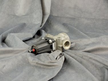 Zawór ograniczający 475 010 303 0