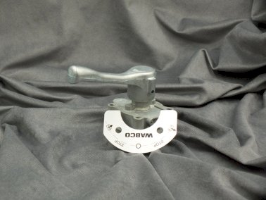 Obrotowy zawór wusawkowy Wabco 4630320200
