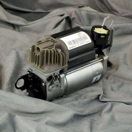 Sprężarka Wabco  415 403 305 0 Audi Q7