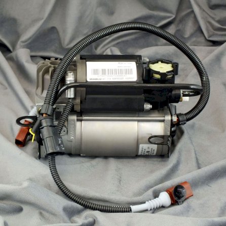 Sprężarka Wabco 415 403 308 R Audi A8 D3