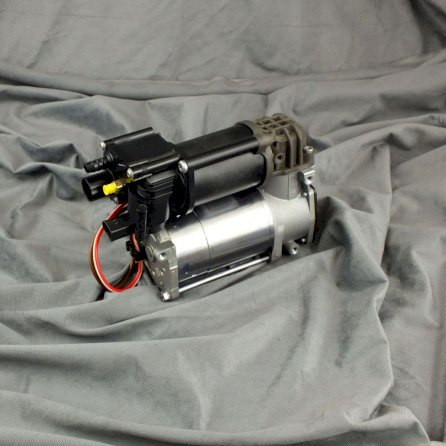 Sprężarka Wabco 415 403 903 2 BMW G30, G31, G32