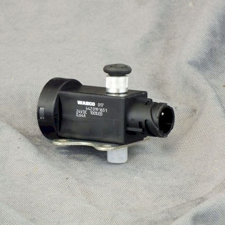 Zawór elektromagnetyczny