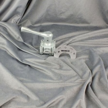 Zawór podnoszenia platformy 463 032 020 0