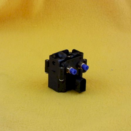 ROZDZIELACZ WABCO 472 255 561 0