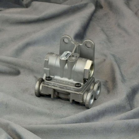 Zawór przyspieszający odhamowanie