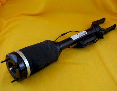 Amortyzator przedni do Mercedes-Benz ML W164 AIRMATIC