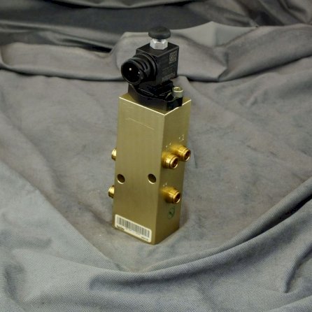 Zawór ILAS E 4x8 mm Push-in