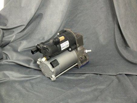 AMK A2832  Land Rover SPORT L494