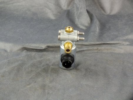 Zawór elektromagnetyczny 472 174 597 0