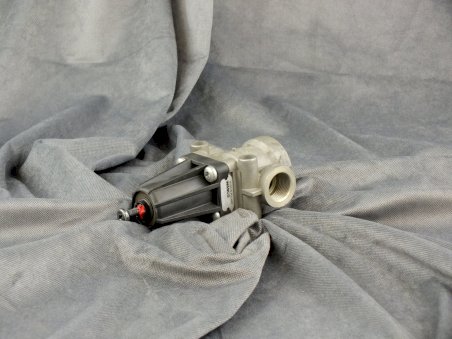 Zawór ograniczający 475 010 303 0