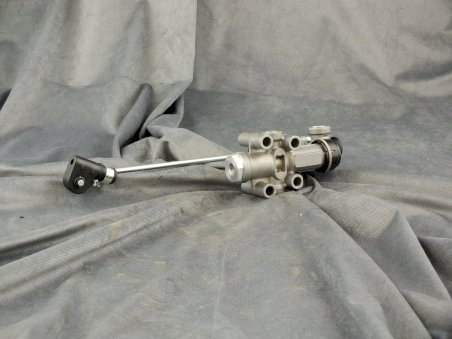 Zawór poziomujący PRO0060010