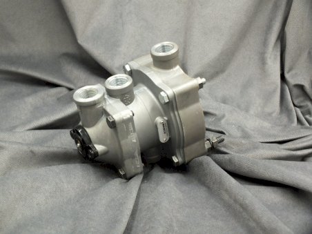 Zawór sterowania przyczepą Wabco 973 002 000 0